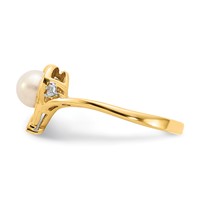 14K 5.5mm Yellow Gold June Freshwater Cultured Pearl and Diamond Heart Ring view 4