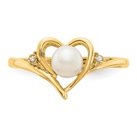 14K 5.5mm Yellow Gold June Freshwater Cultured Pearl and Diamond Heart Ring view 5