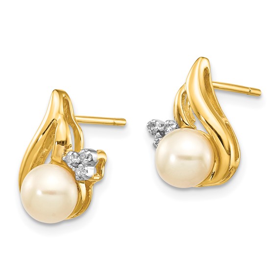 5-6mm FWC Pearl & Diamond Post Earrings         
