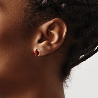 14K 9x6mm Pear Garnet Post Earrings view 3