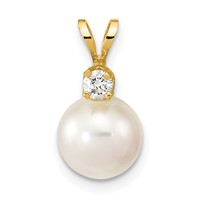 14K Yellow Gold 8-9mm White Round Akoya Saltwater Cultured Pearl and 0.10 Carat Diamond Pendant view 1