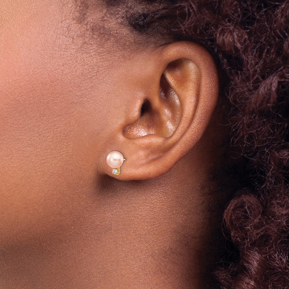 14k 6-7mm Pink Round Freshwater Cultured Pearl and .06 Carat Diamond Post Earrings (XF512E)