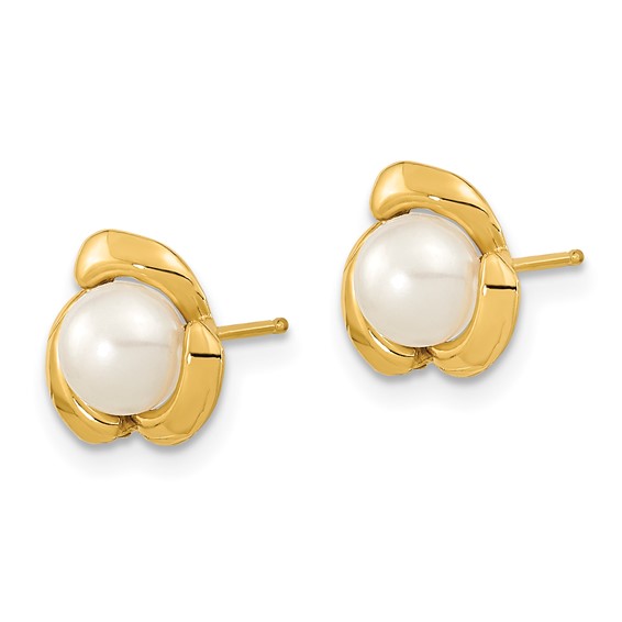 14k 5-6mm White Button Freshwater Cultured Pearl Flower Post Earrings
