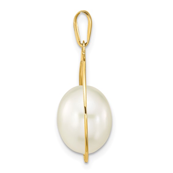 Gold Polished Pearl Pendants