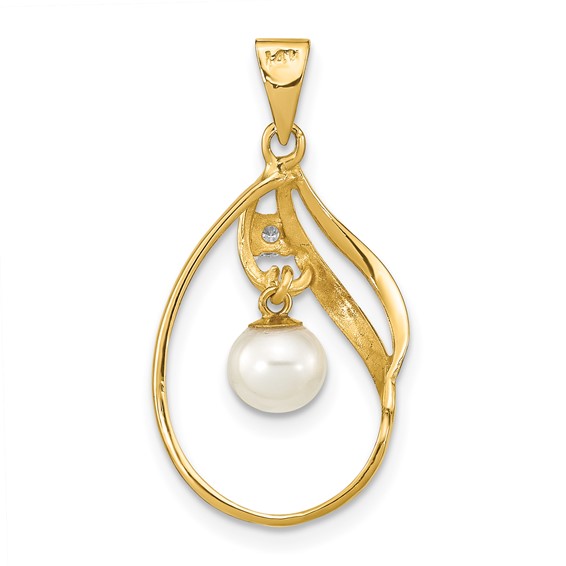 14k 5-6mm White Round Freshwater Cultured Pearl and .05 Carat Diamond Pendant
