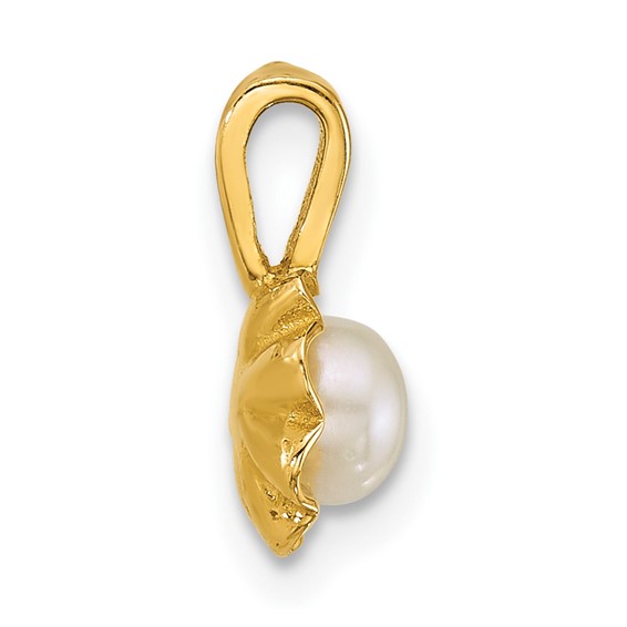 14k Polished 4-5mm Button White Freshwater Cultured Pearl Flower Pendant