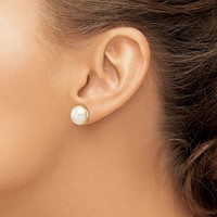 14K 9-10mm White Saltwater Cultured Mabe Pearl Post Earrings view 3