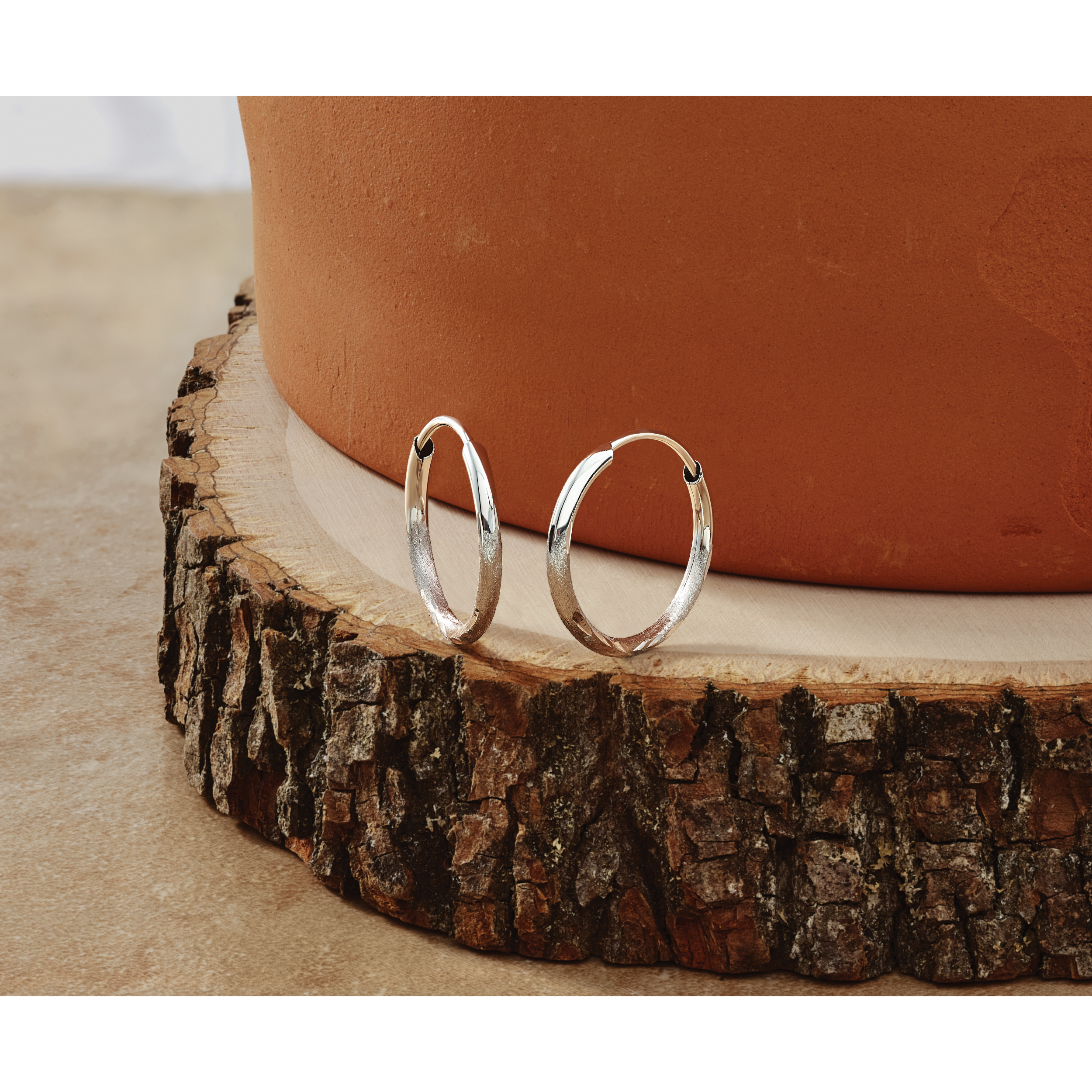 14k Gold 1.5x14mm Satin Diamond-cut Endless Tube Hoop Earrings XY1197 detailed image 5