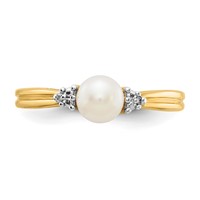 14K 5.5mm Yellow Gold White Freshwater Cultured Pearl and Diamond Ring view 5