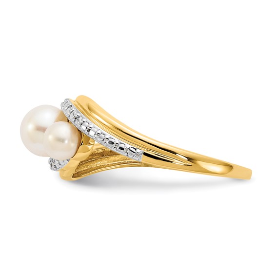 14k Diamond and White Freshwater Cultured 3-Pearl Bypass Ring