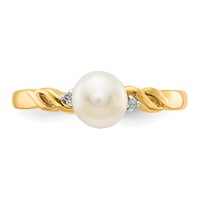 14K 6mm Yellow Gold White Freshwater Cultured Pearl and Diamond Twist Ring view 5