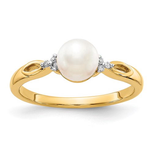 14K 6mm Yellow Gold White Freshwater Cultured Pearl and Diamond Ring