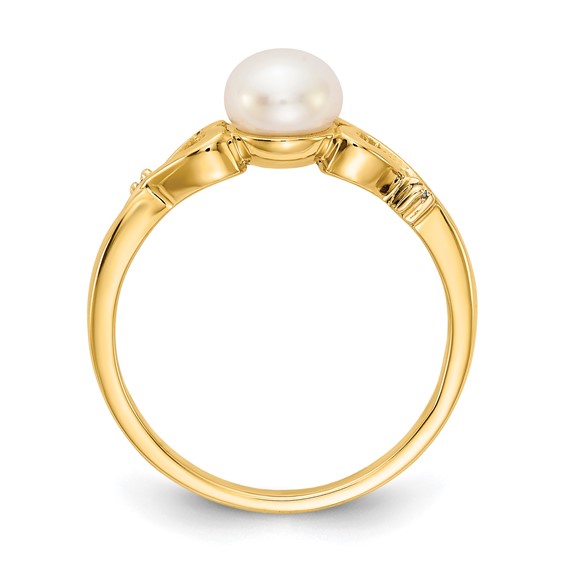 14k White Freshwater Cultured Pearl and Diamond Heart Ring