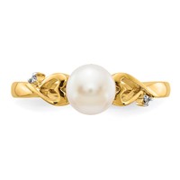 14K Yellow Gold White Freshwater Cultured Pearl and Diamond Heart Ring view 4