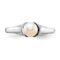14K White Gold 5mm White Freshwater Cultured Pearl Ring view 4