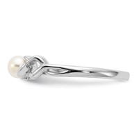 14K White Gold 4mm White Freshwater Cultured Pearl Twisted Ring view 3