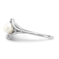 14K White Gold 5mm White Freshwater Cultured Pearl and AA Diamond Ring view 4