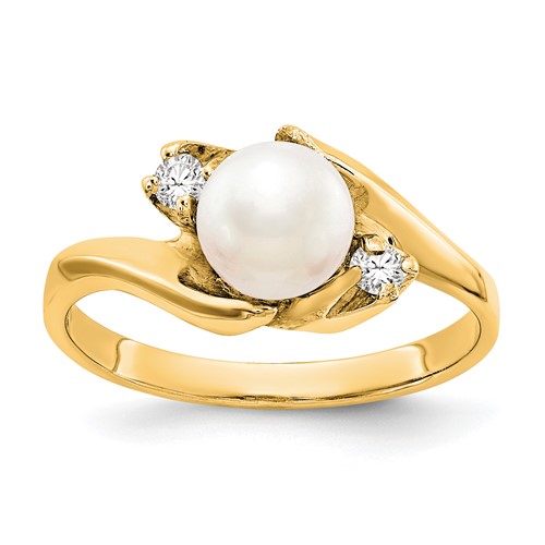 14K 6mm Yellow Gold White Freshwater Cultured Pearl and 1/15 Carat Aaa Diamond Ring