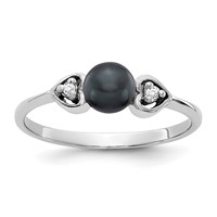 14K White Gold 4.5mm Black Freshwater Cultured Pearl and VS Diamond Ring view 1