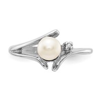 14K White Gold 5mm White Freshwater Cultured Pearl and AA Diamond Ring view 4