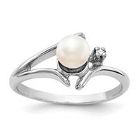 14K White Gold 5mm White Freshwater Cultured Pearl and AA Diamond Ring view 1