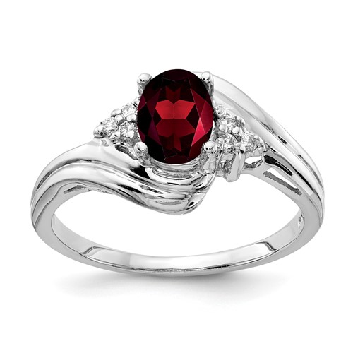14K White Gold 7x 5mm Oval Garnet and 0.05 Carat AA Diamond Ring