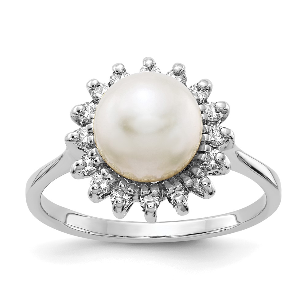 14K White Gold 7.5mm White Freshwater Cultured Pearl and 0.25 Carat a Diamond Halo Ring