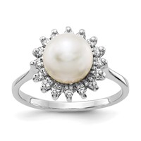 14K White Gold 7.5mm White Freshwater Cultured Pearl and 0.25 Carat a Diamond Halo Ring view 1