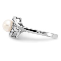 14K White Gold 5.5mm White Freshwater Cultured Pearl and 0.05 Carat Aaa Diamond Bypass Ring view 3