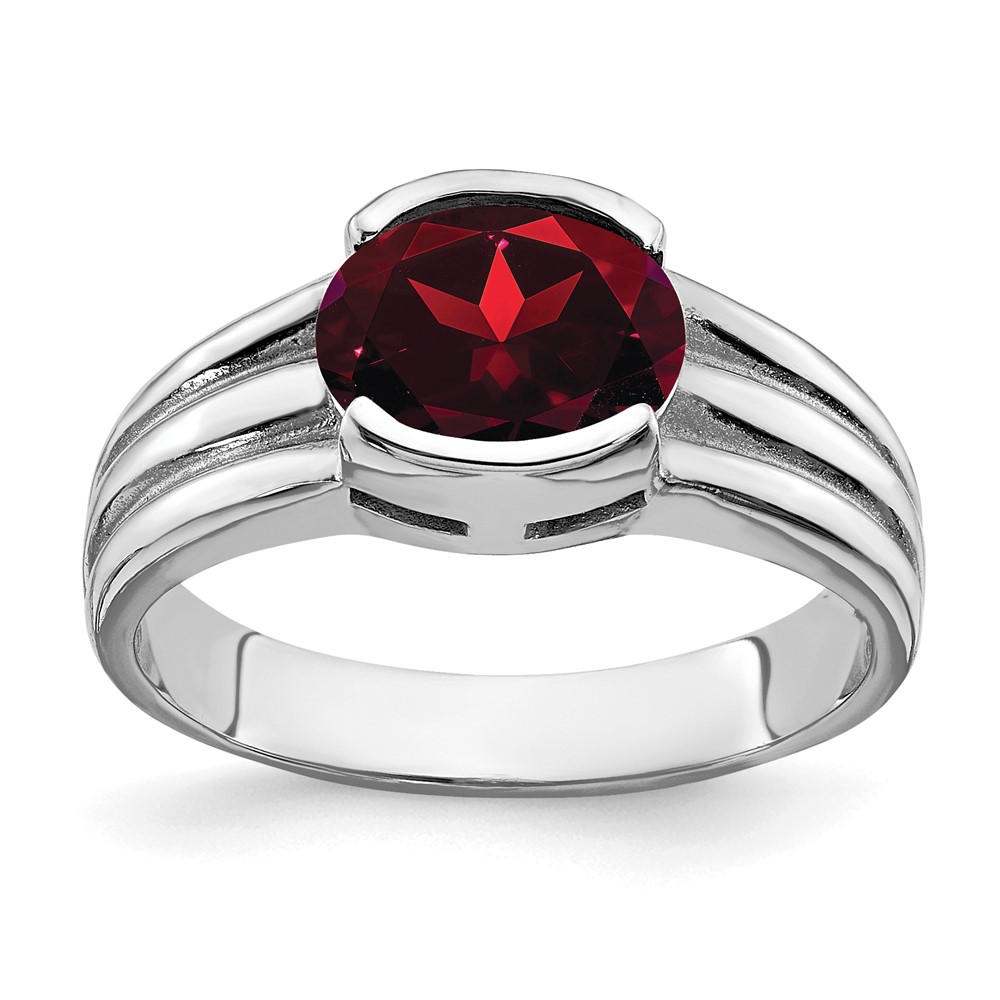 14K White Gold 8x 6mm Oval Garnet Ring
