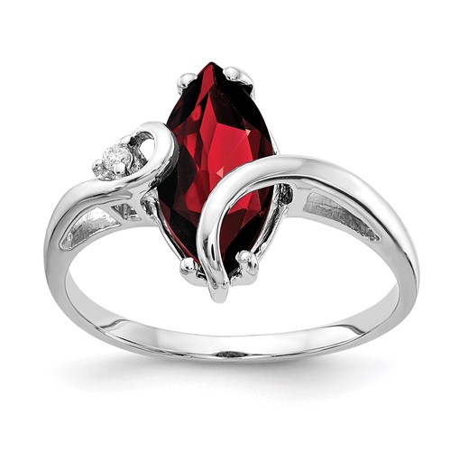 14K White Gold 12x 6mm Marquise Garnet and a Diamond Ring