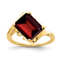 14K Yellow Gold 10x 8mm Emerald-cut Garnet Ring view 1