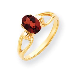 14k 7x5mm Oval Garnet Checker ring