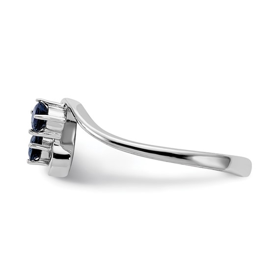 14k White Gold 3mm Sapphire ring