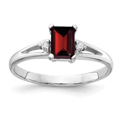 14K White Gold 6x 4mm Emerald-cut Garnet and a Diamond Ring