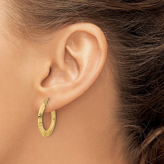 14K Polished and Diamond-cut Knife Edge Hoop Earrings